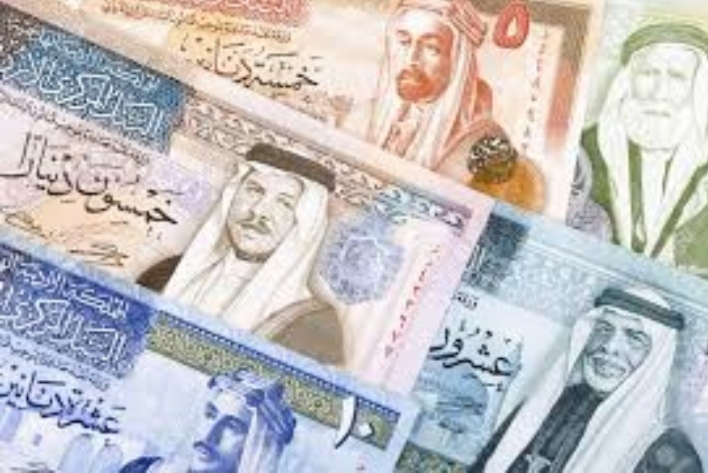 حقيقة صرف 100 دينار عيدية للموظفين في الأردن