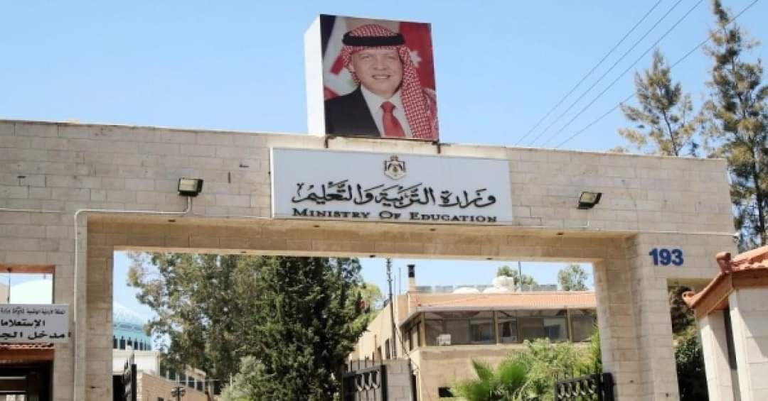 وزير التربية يوضح حول عودة الطلبة إلى المدارس