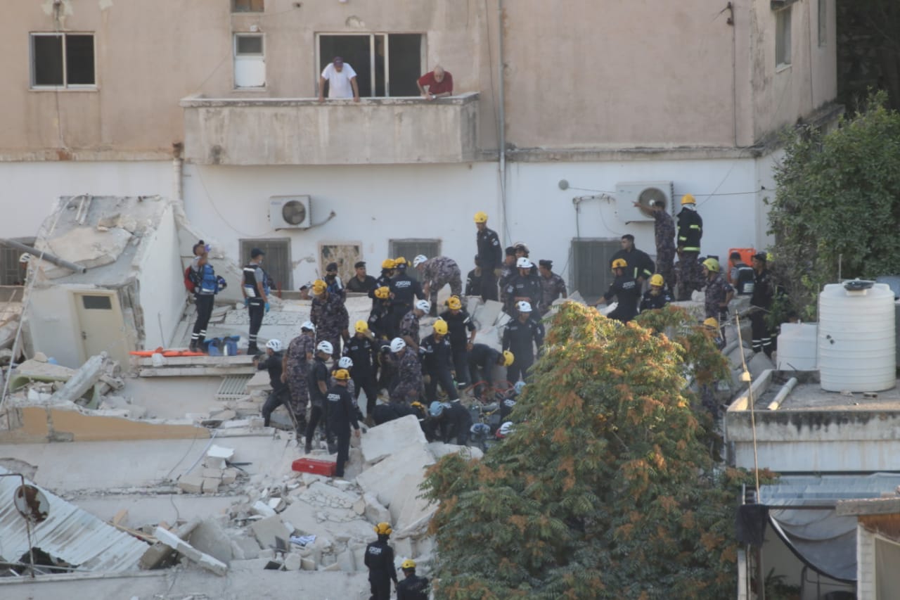 انهيار عمارة في منطقة اللويبدة أدت لوفاة و6 إصابات